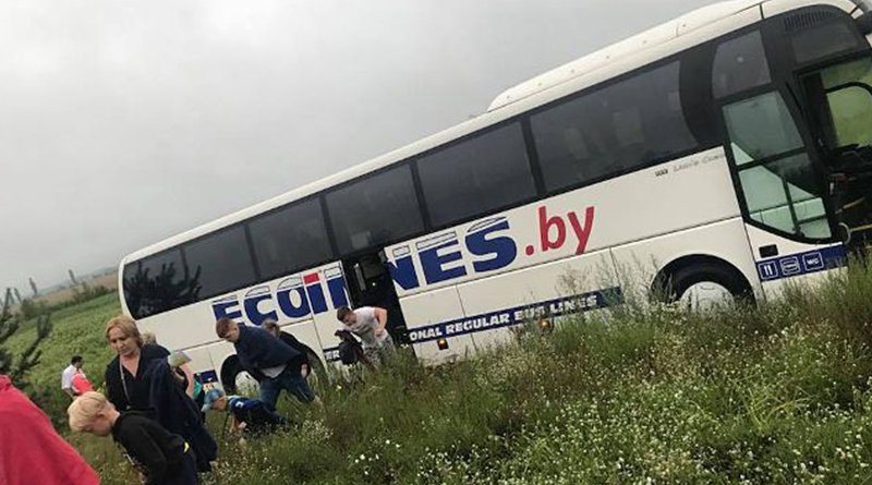 В Украине снова перевернулся автобус