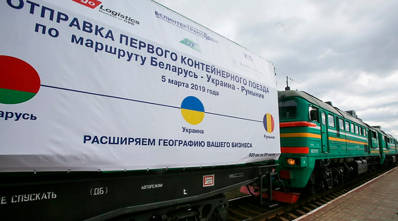 поезд с белорусской продукцией деревообработки отправился в Румынию