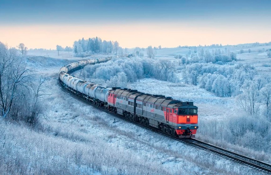 Дополнительные поезда пустят по Беларуси с 25 декабря по 11 января