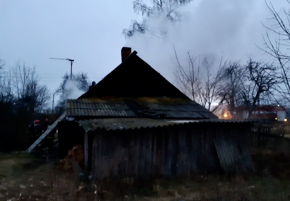 Пожар в Октябрьском районе унес жизни двух человек