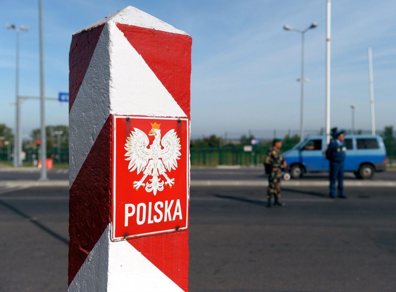 Польша увеличила срок на ограничение въезда иностранцев в страну