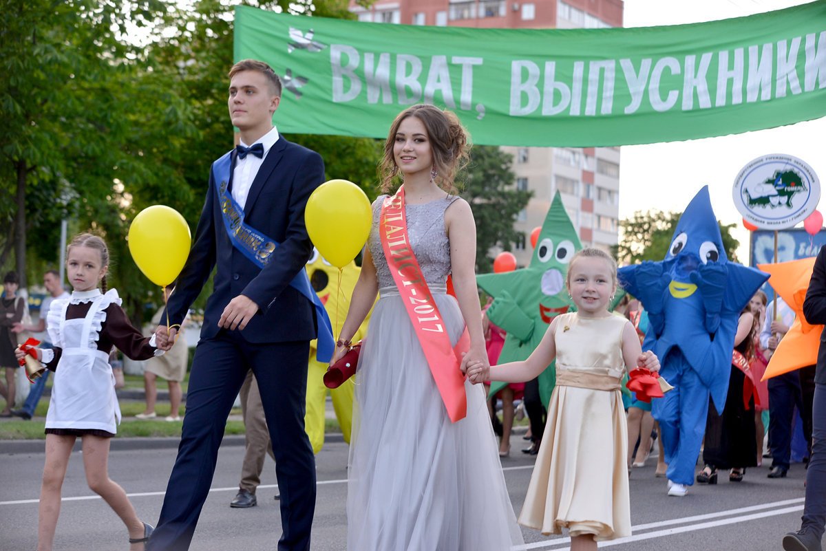 Выпускных балов в Минске не будет - главное о COVID-19 в Беларуси