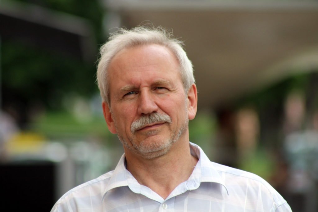 политолог Валерий Карбалевич
