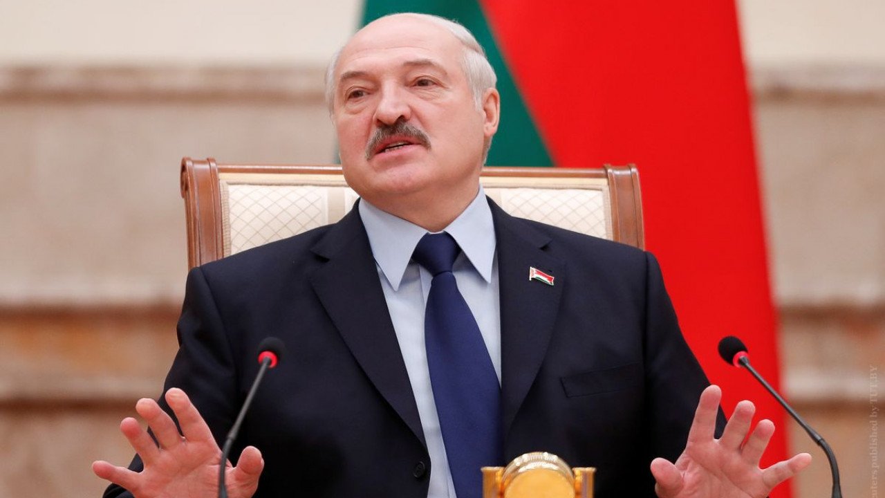 Лукашенко обещает, что через пять лет зарплаты в стране будут выше в два раза