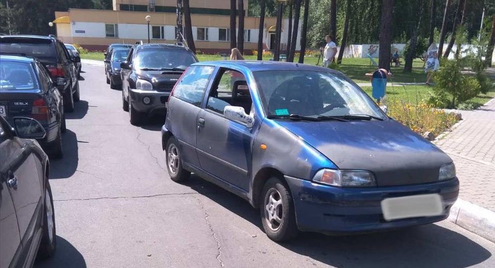 В Мозыре легковой автомобиль сбил двухлетнюю малышку