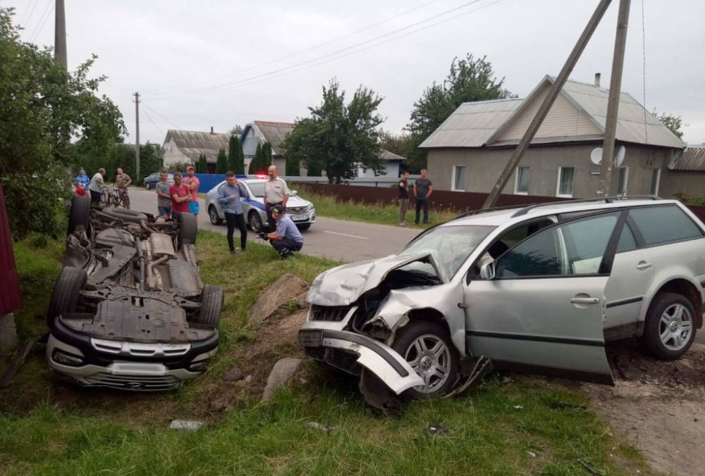 В Калинковичах произошла авария, в которой пострадали 3 человека
