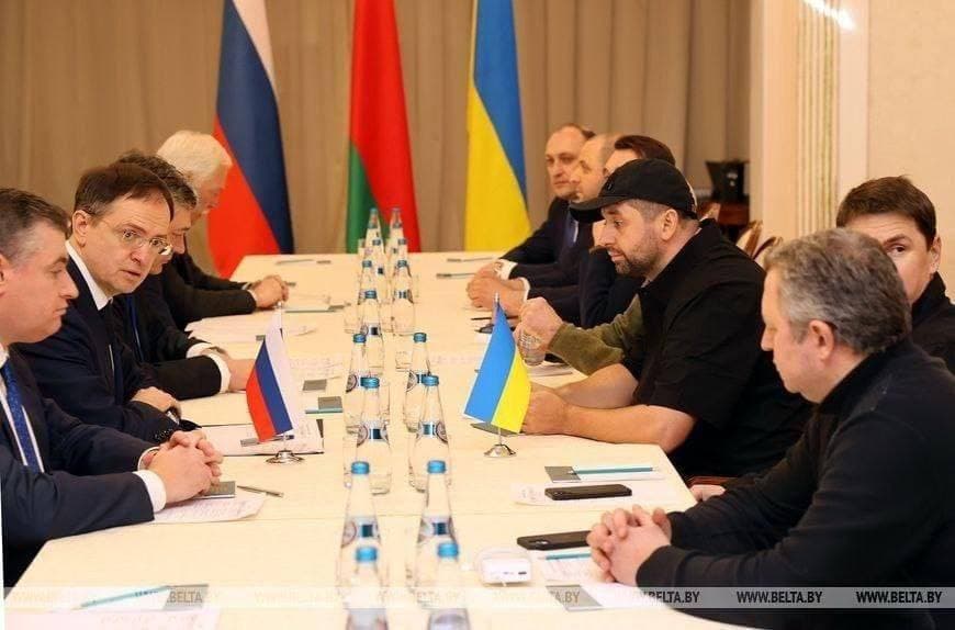Завершился первый раунд российско-украинских переговоров