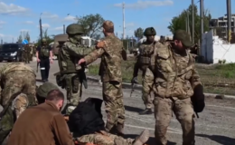 Боевики Азова массово сдаются в плен