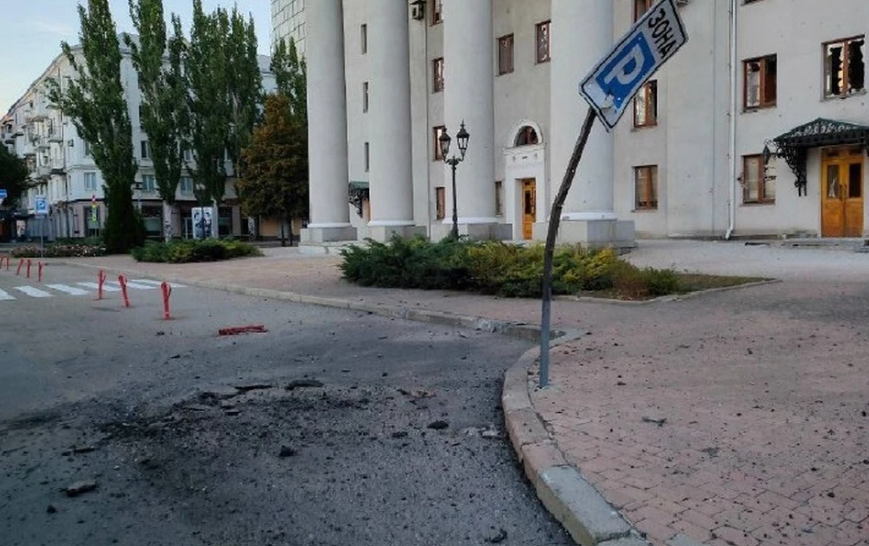 НАТОвскими снарядами по мирным жителям Донецка